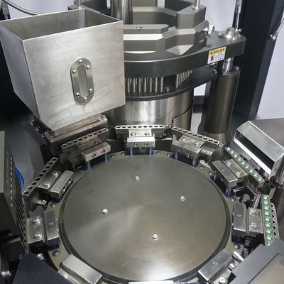 Полностью автоматическая высокопроизводительная высокоскоростная машина для наполнения капсул порошком
